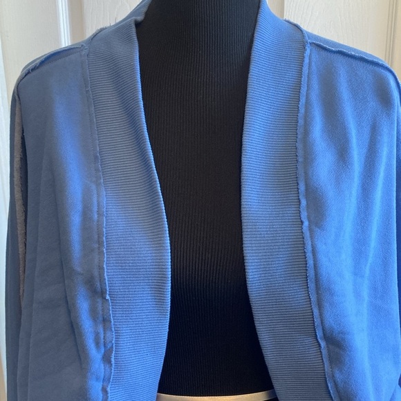 AE American Eagle Blue Cropped Shrug Sweatshirt Sz XXL NWT - Picture 2 of 8